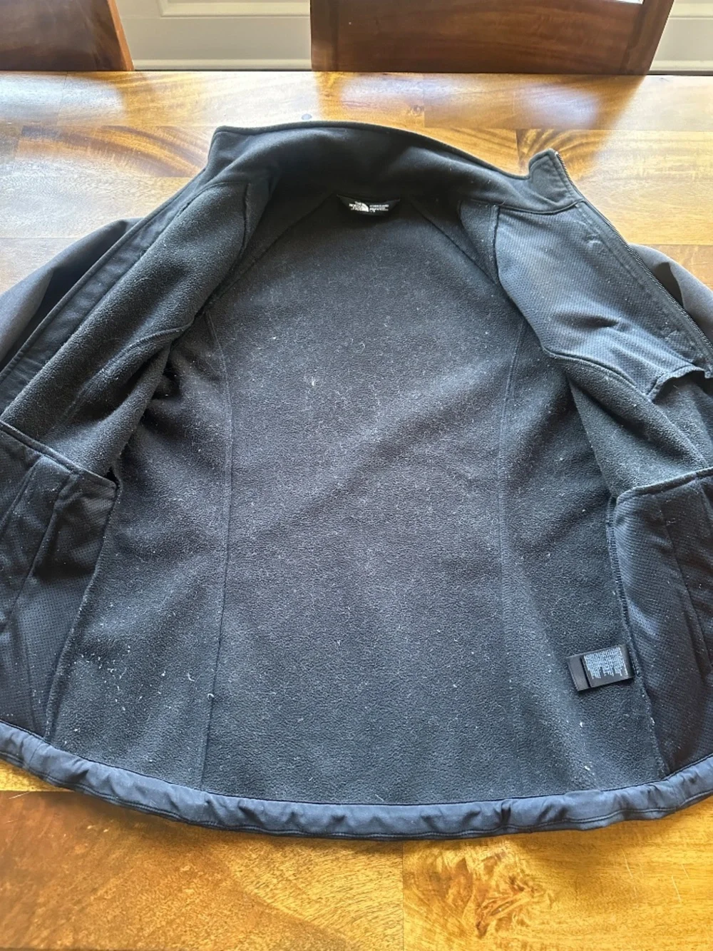 North Face Softshell Jacket - Picture 3 of 4